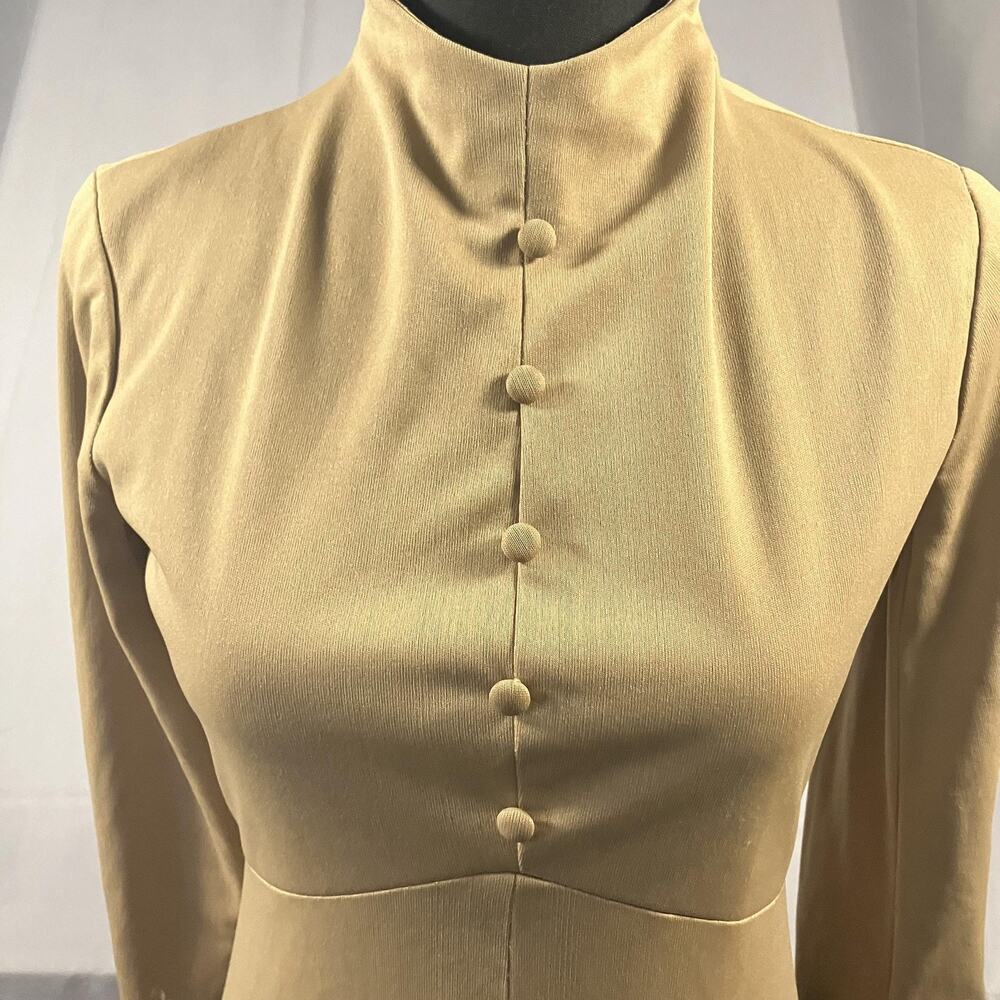 Vintage Beige Maxi Dress Womens Medium 70s Mod Long Sleeve Fur Cuff Evening Gown - Picture 9 of 16
